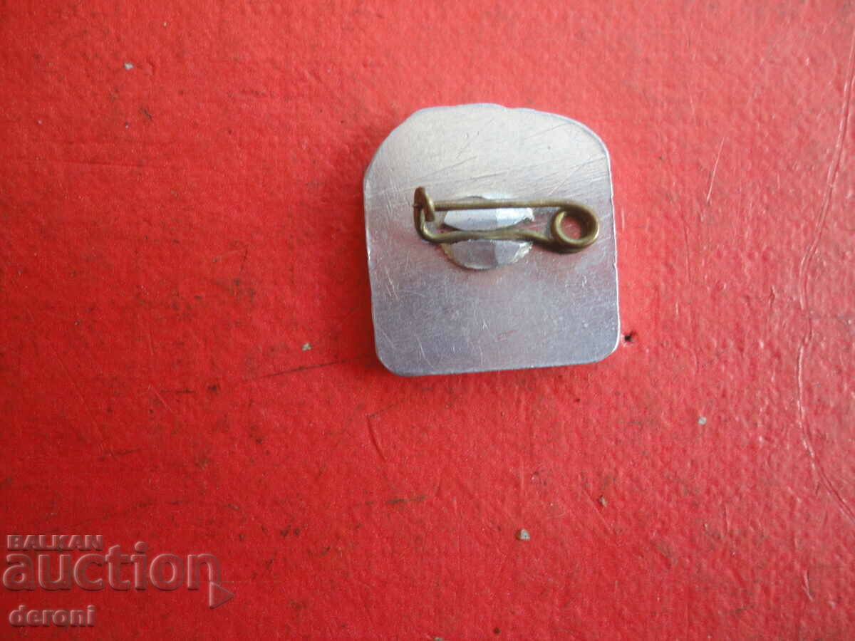 Delivery of Badge badge Kavarna