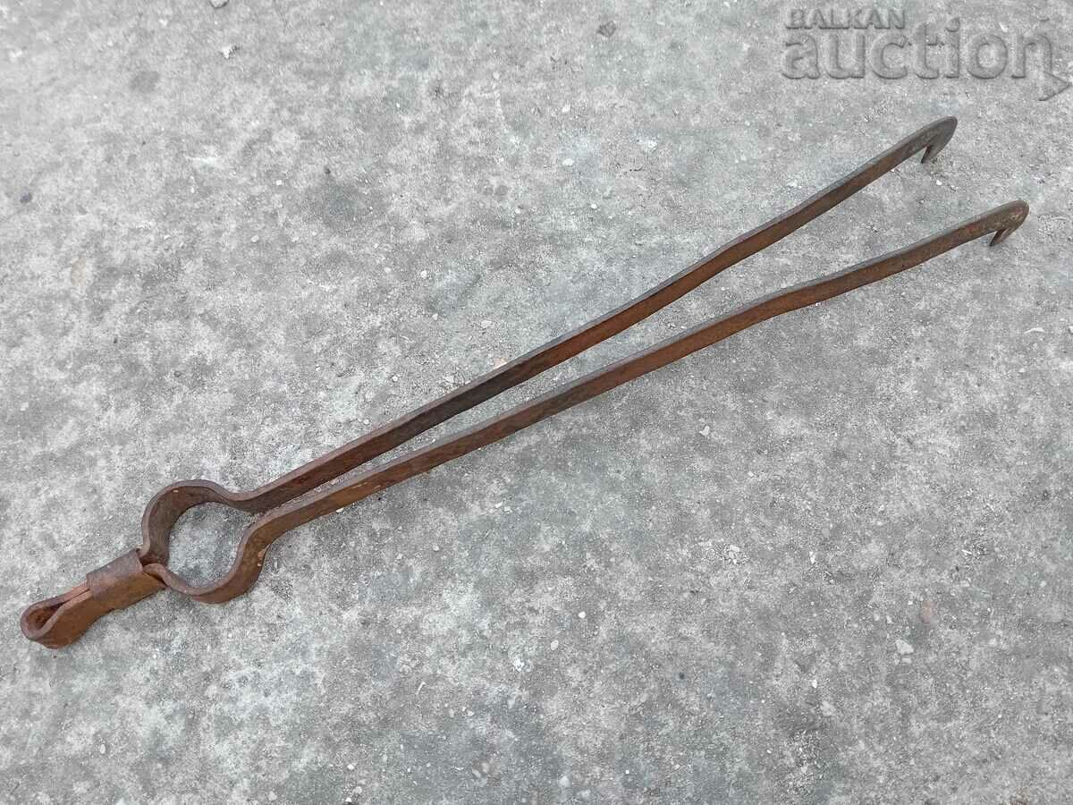 Old PRIMITIVE hand forged dilaf curling iron wrought iron with price 21.00 BGN | € 10.74 Old PRIMITIVE hand forged dilaf curling iron wrought iron with price 21.00 BGN | € 10.74