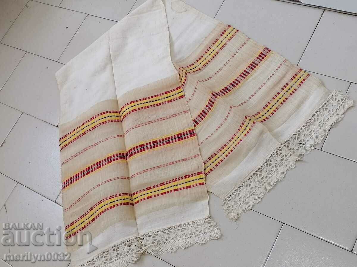 Vintage Handwoven Lace Crochet Medallion Towel, - 5 Vintage Handwoven Lace Crochet Medallion Towel, - 5