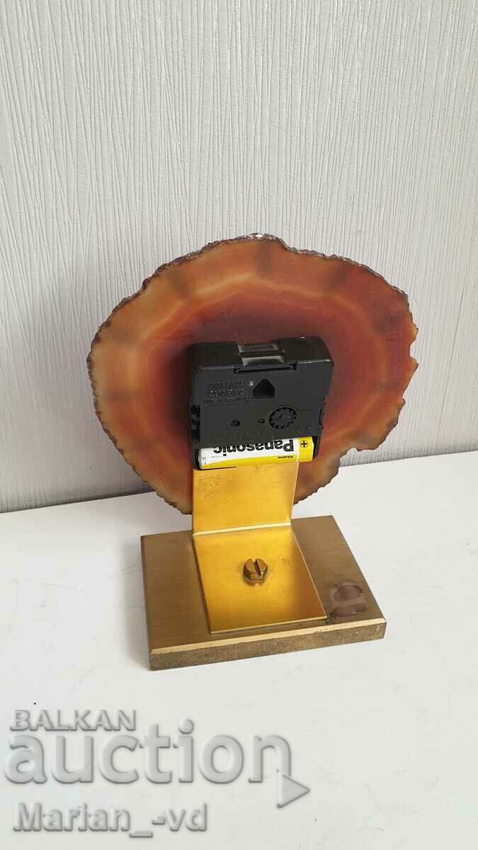 Παράδοση Επιτραπέζιο ρολόι χαλαζία από κόκκινο αχάτη