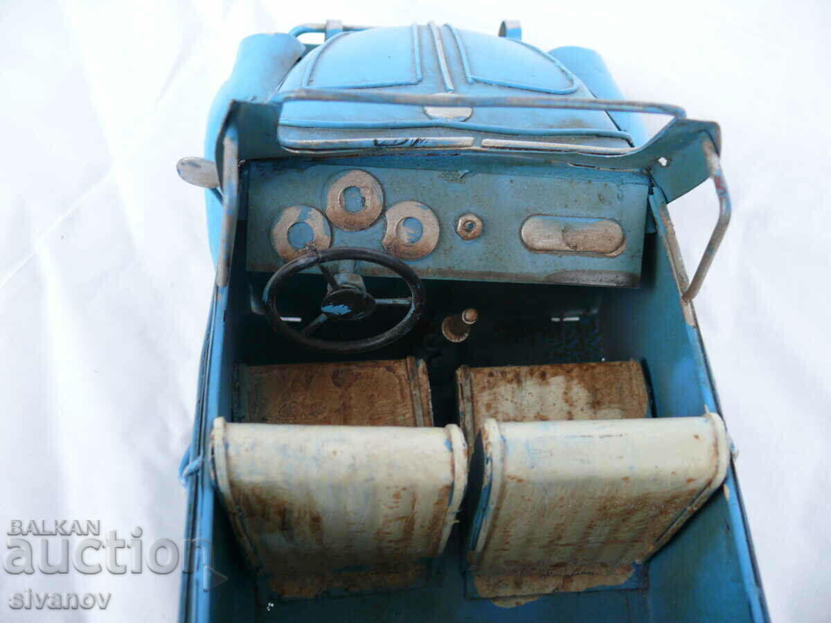 Livrarea Interesantă mașină veche mare din metal decapotabilă țestoasă #1772 Livrarea Interesantă mașină veche mare din metal decapotabilă țestoasă #1772