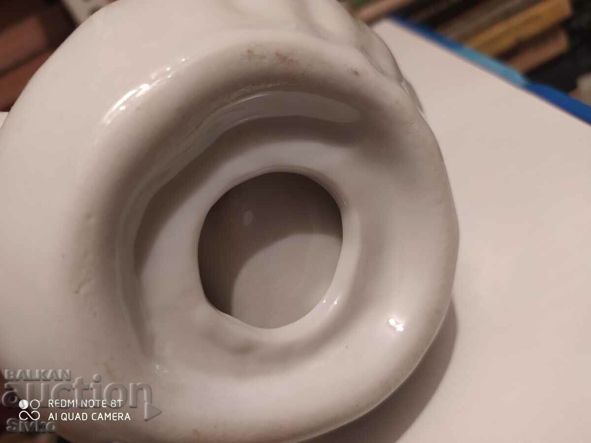 Delivery of Nut dish, ceramic, vintage Delivery of Nut dish, ceramic, vintage