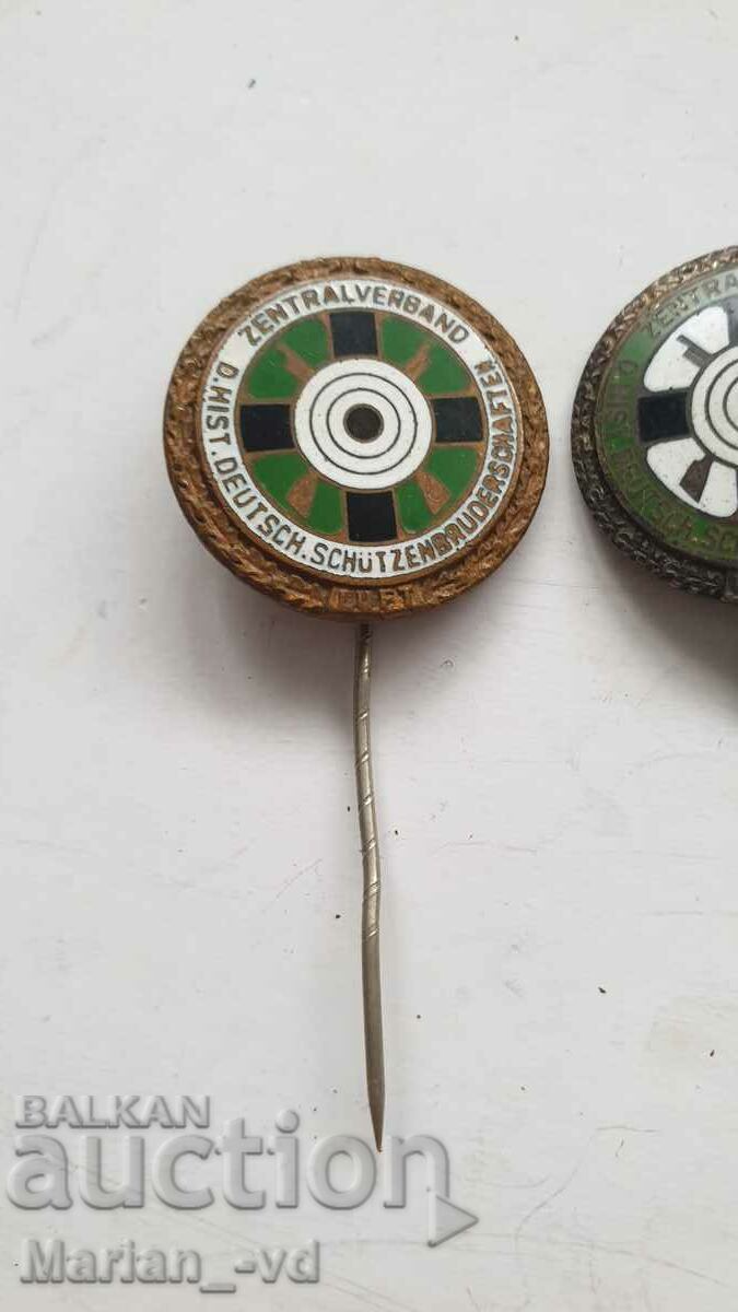 GERMAN WWII BADGES - AVIATION with price 70.00 BGN | € 35.79 GERMAN WWII BADGES - AVIATION with price 70.00 BGN | € 35.79