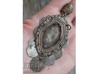 Renaissance silver jewelry, flickering