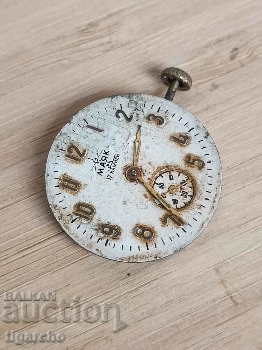 Ρολόι ρολόι Maak με τιμή 15.00 BGN | € 7.67 Ρολόι ρολόι Maak με τιμή 15.00 BGN | € 7.67