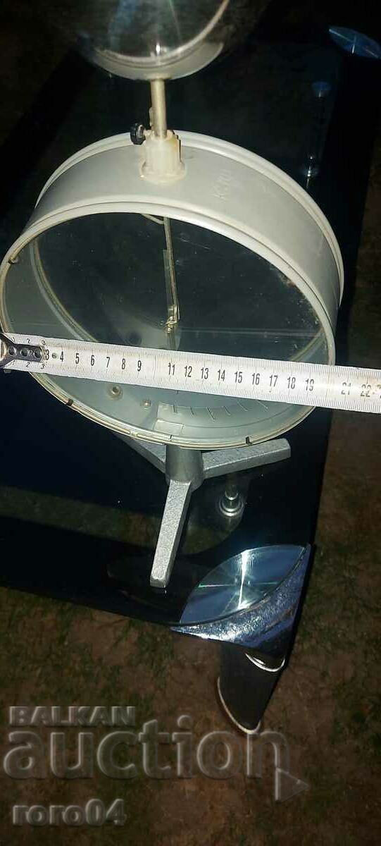 Delivery of ELECTROMETER - FROM THE PHYSICS OFFICE Delivery of ELECTROMETER - FROM THE PHYSICS OFFICE