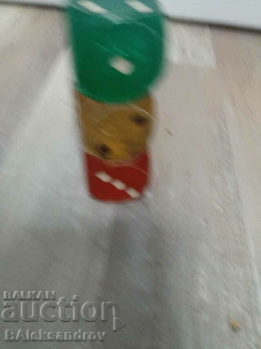 Old big dice, one of the biggest - 5 Old big dice, one of the biggest - 5