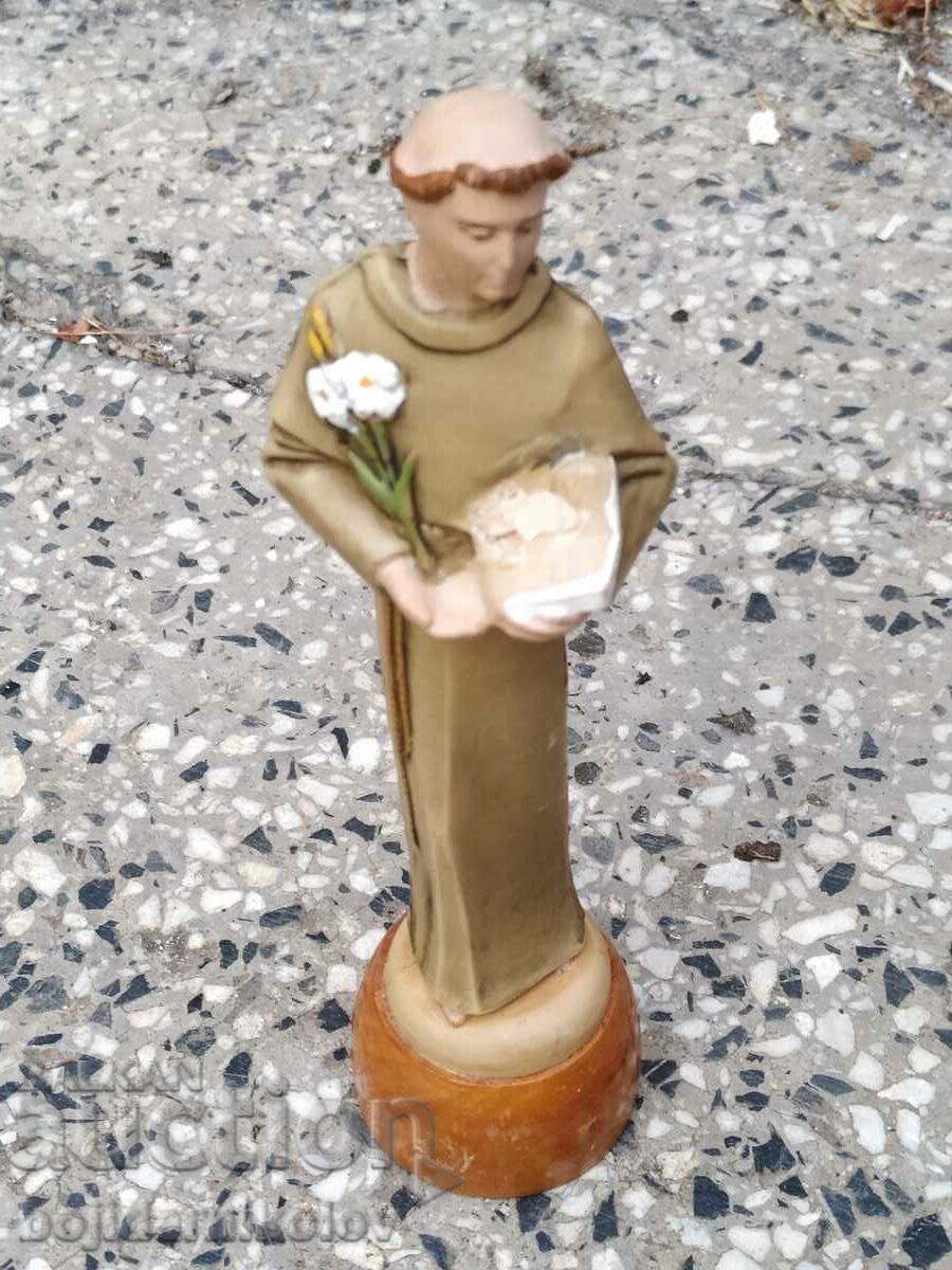 Souvenir figurine of the Pope