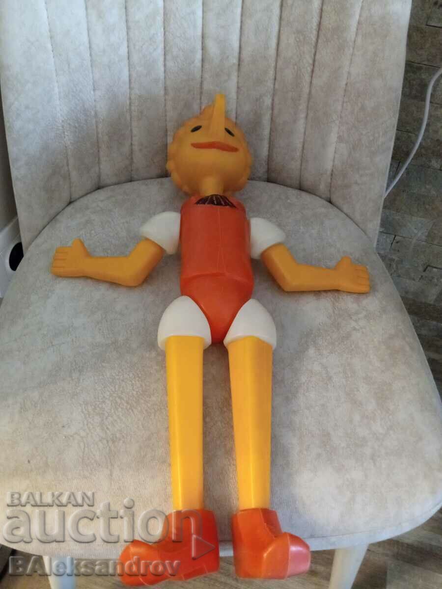 Delivery of A large polyethylene PINOCCHIO doll Delivery of A large polyethylene PINOCCHIO doll