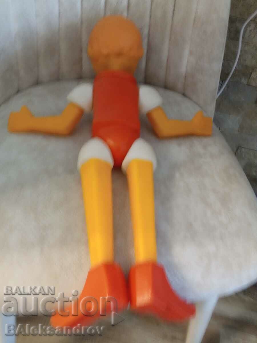 A large polyethylene PINOCCHIO doll - 7 A large polyethylene PINOCCHIO doll - 7