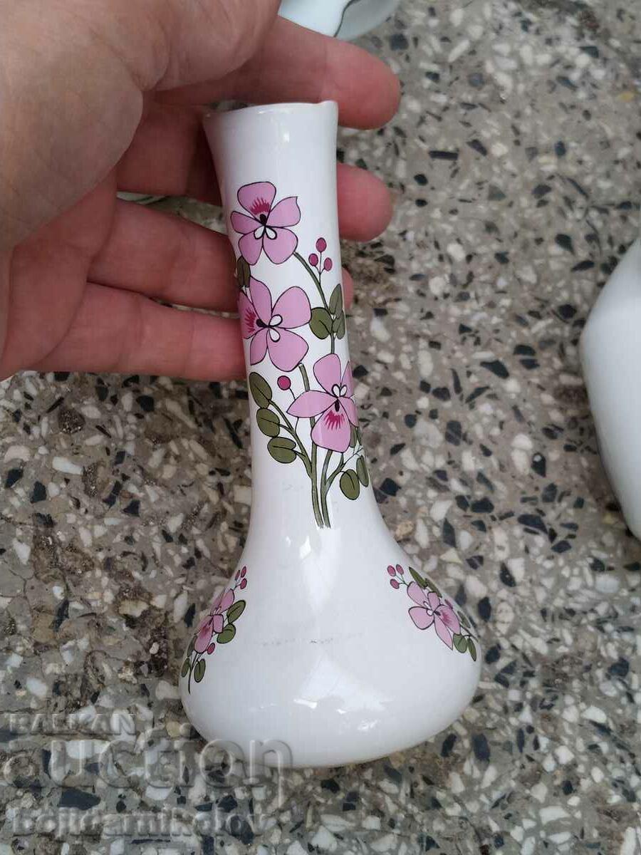Vaza de portelan cu flori