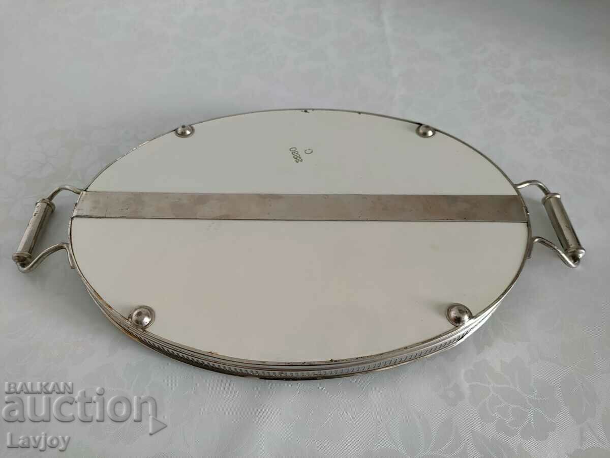 Delivery of Old porcelain tray Delivery of Old porcelain tray