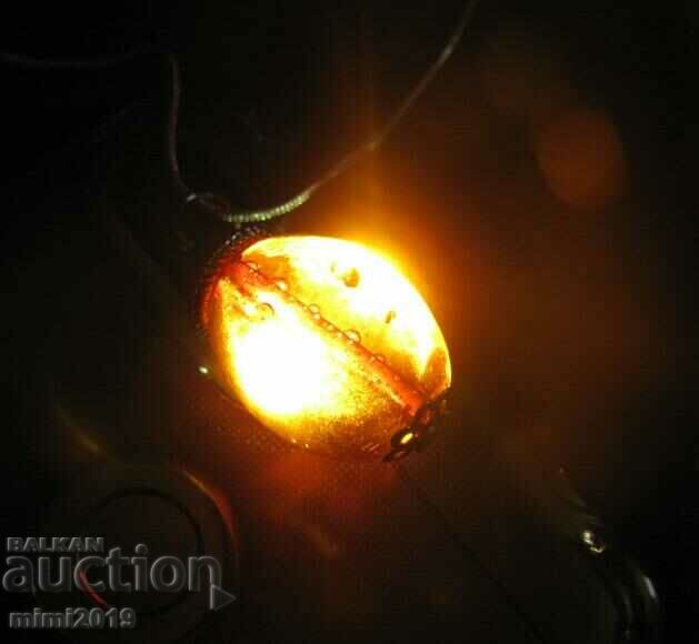 Auction  Women's Necklace and Earrings Set