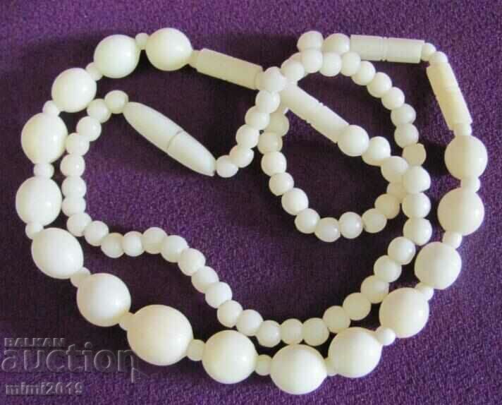 Delivery of Vintich Women's Necklace bone Delivery of Vintich Women's Necklace bone