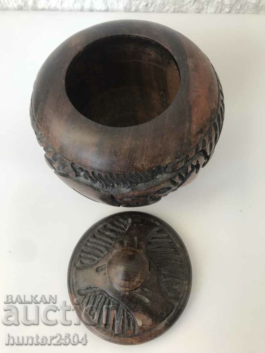 Bowl with lid-12/10 cm Africa with price 49.95 BGN | € 25.54 Bowl with lid-12/10 cm Africa with price 49.95 BGN | € 25.54