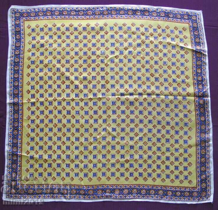 Auction Vintich Women's Scarf Auction Vintich Women's Scarf