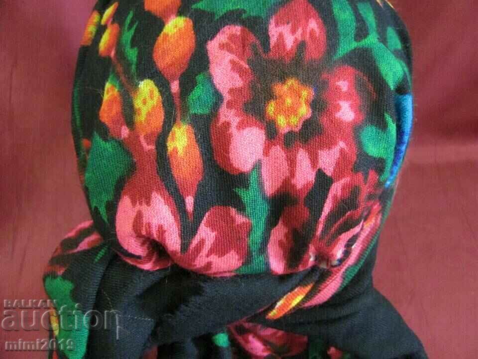 Δημοπρασία Πετσέτα κεφαλιού για γυναικεία ρούχα Δημοπρασία Πετσέτα κεφαλιού για γυναικεία ρούχα