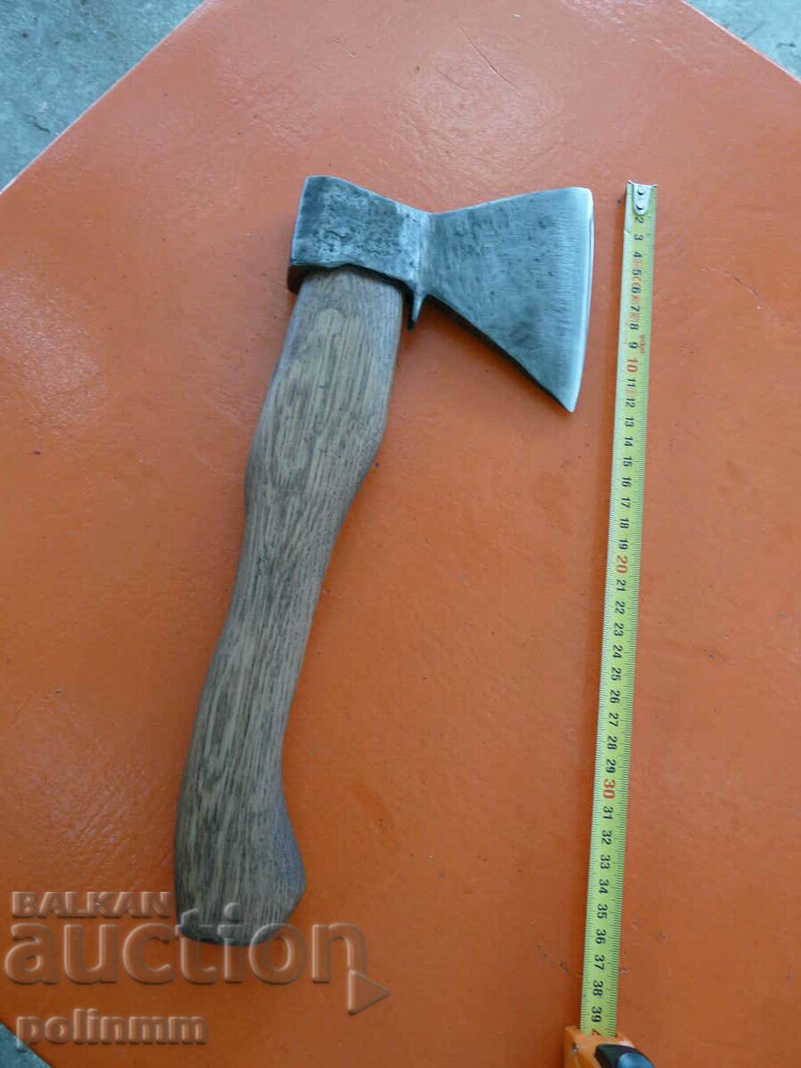 Old Russian ax - 427 with price 140.00 BGN | € 71.58