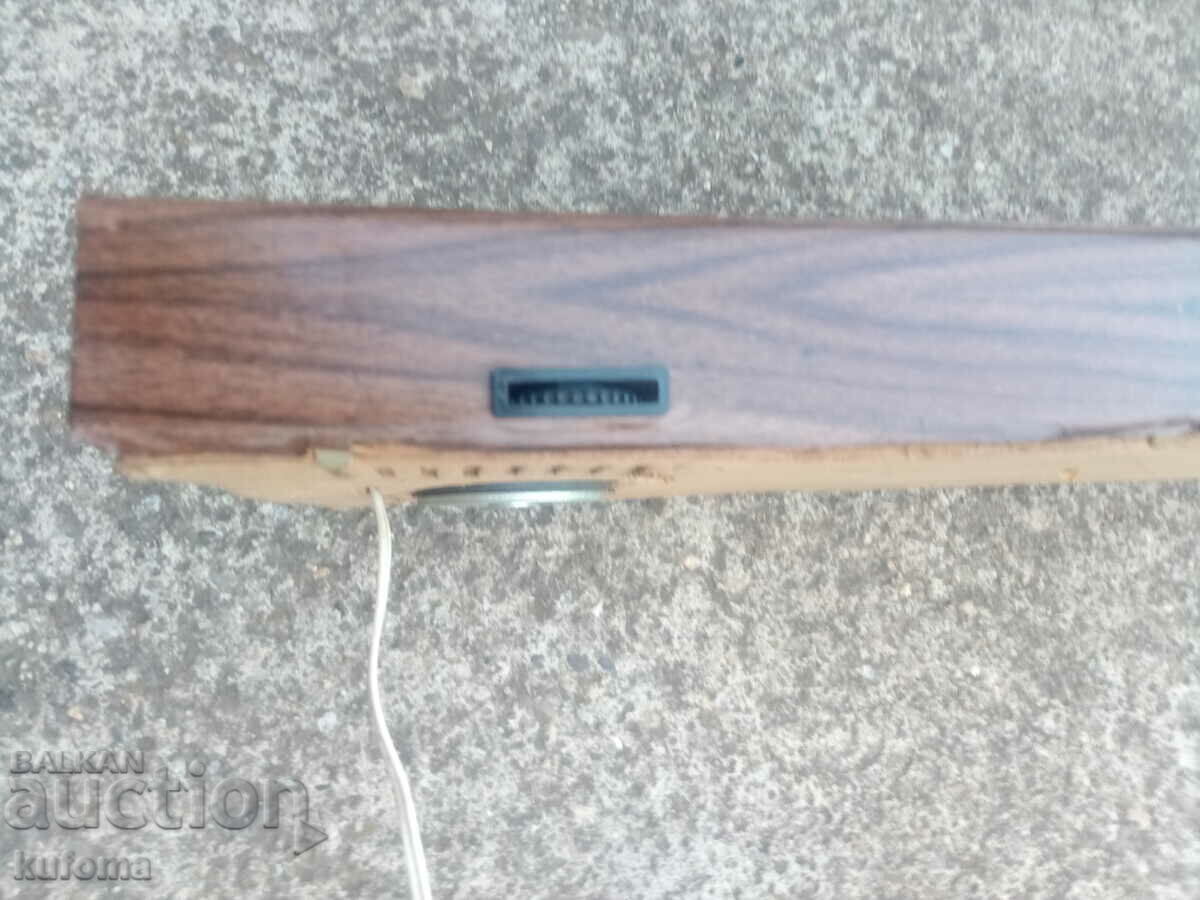 Delivery of Old rare inlaid radio dot Delivery of Old rare inlaid radio dot