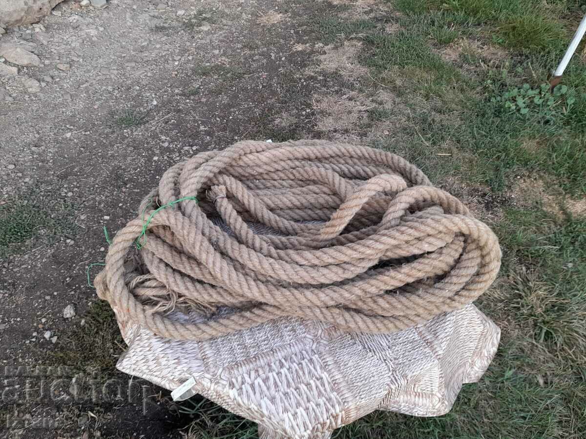 Old hemp rope