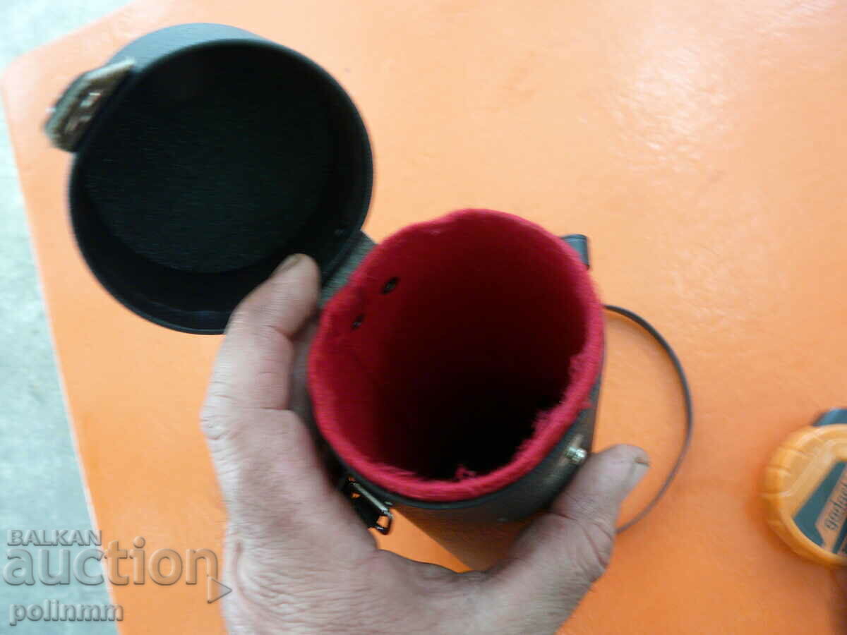 Auction Case for photo lens - 3 Auction Case for photo lens - 3