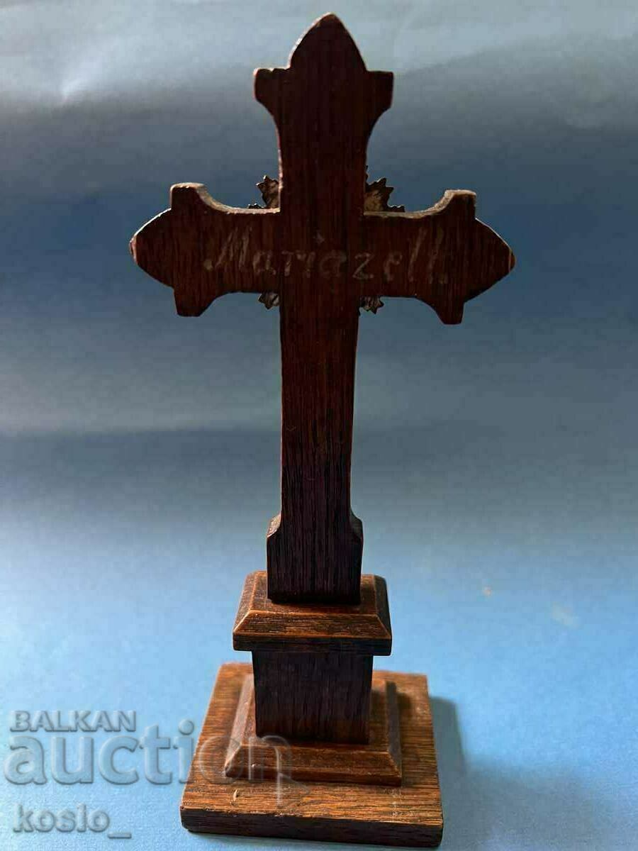 Table cross with price 25.00 BGN | € 12.78 Table cross with price 25.00 BGN | € 12.78