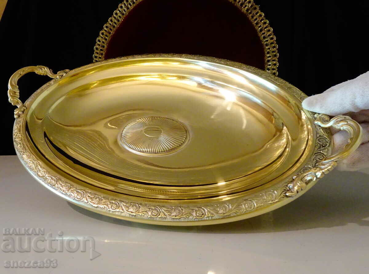 Auction  Bronze fruit bowl, platter Guido Galbiati