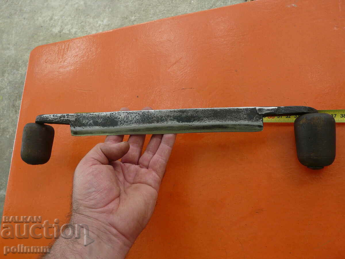 Old forged Bulgarian hand-12 with price 60.00 BGN | € 30.68 Old forged Bulgarian hand-12 with price 60.00 BGN | € 30.68