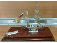 Nava veche de argint, vas cu pânze, marcată 950