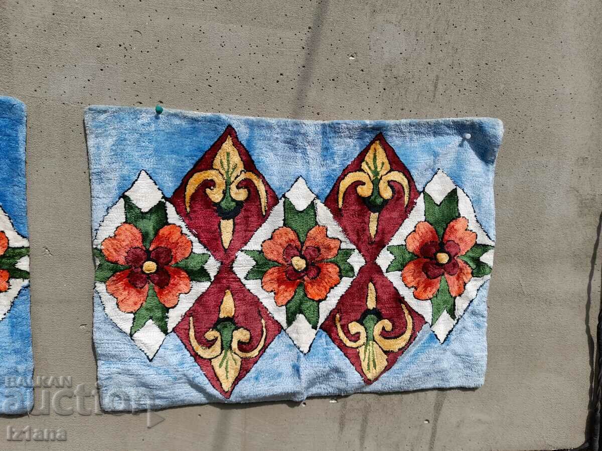 Auction  Old Cushion, pillowcases