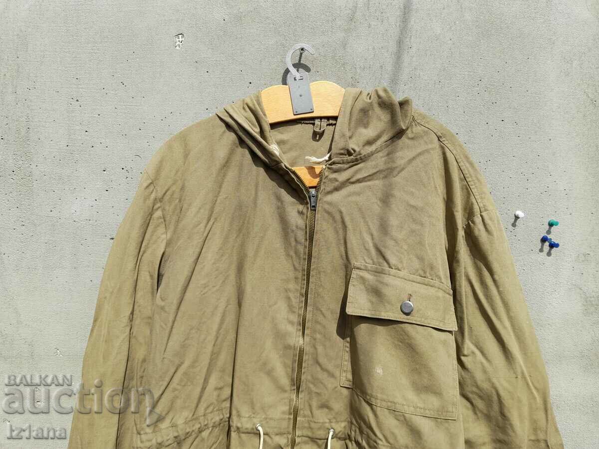 Vechi jammer cu preț 40.00 BGN | € 20.45 Vechi jammer cu preț 40.00 BGN | € 20.45