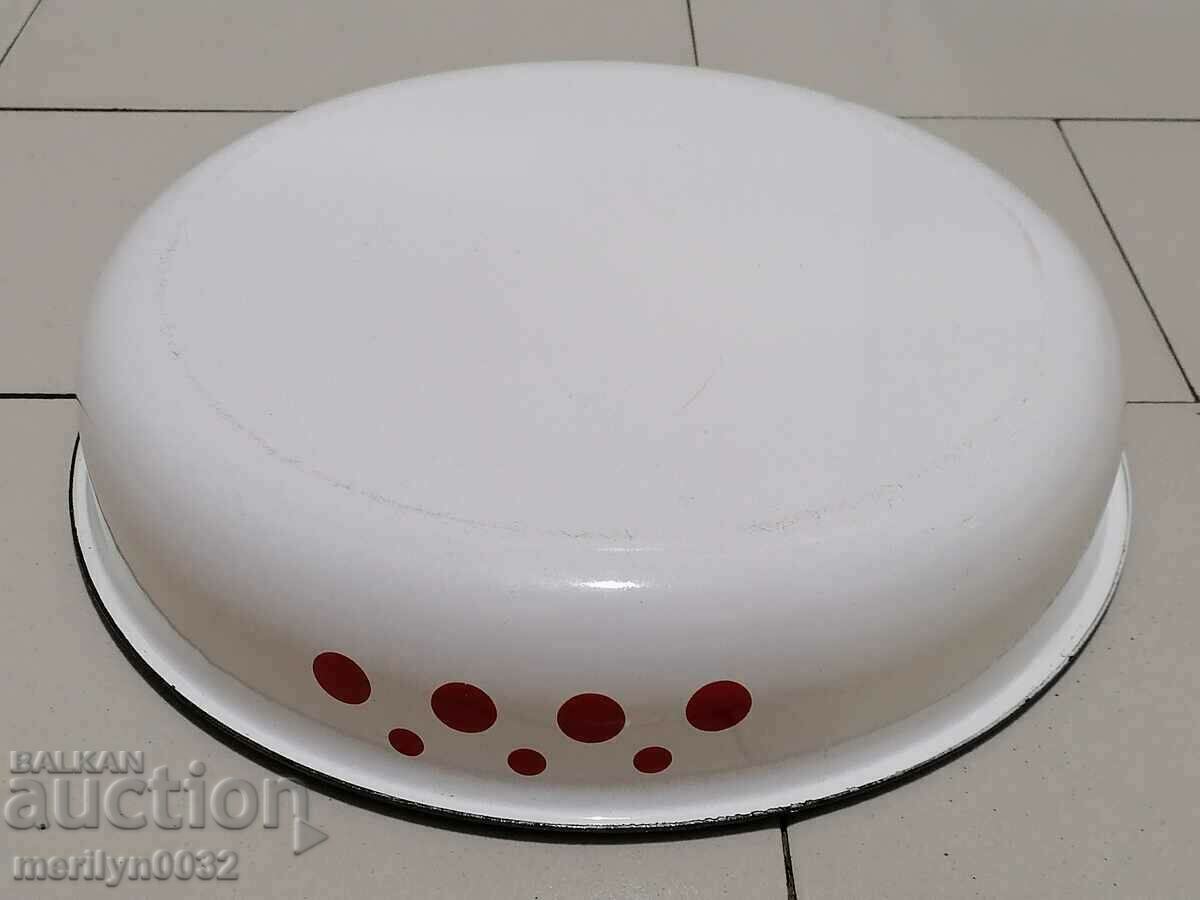 Delivery of Enamel pot of sotsa pan casserole dish with enamel Delivery of Enamel pot of sotsa pan casserole dish with enamel