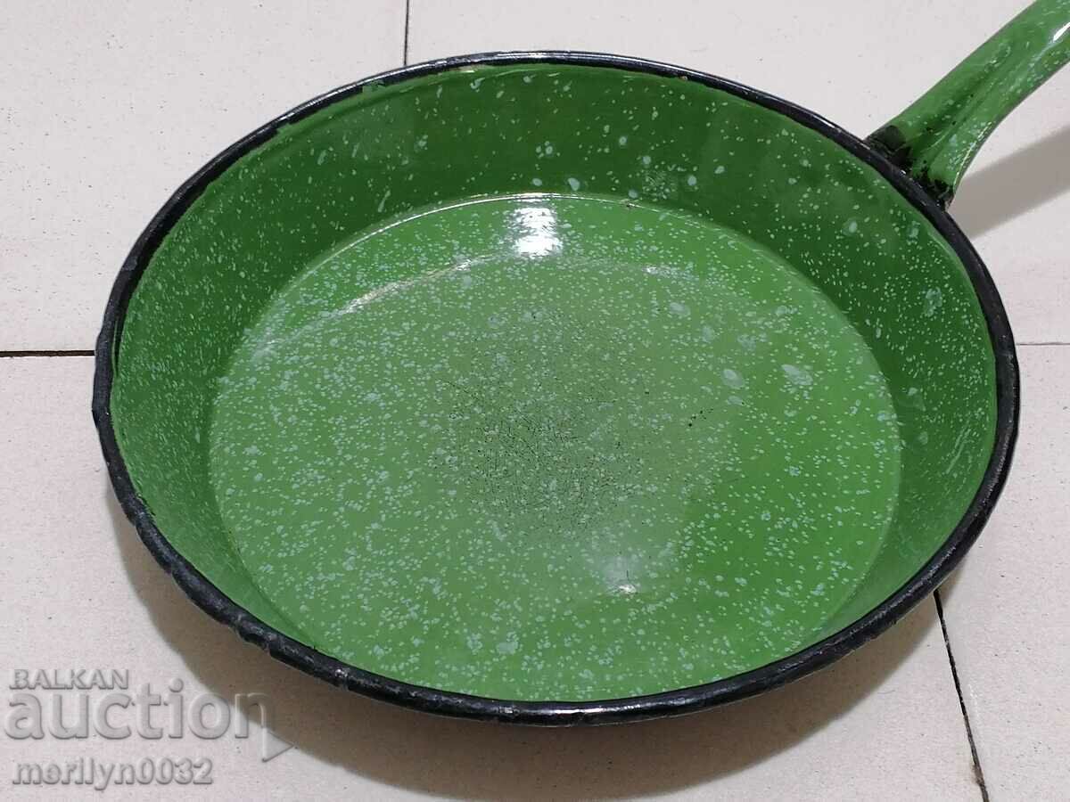 Auction Enameled pan, pan, Kolarovgrad, early social Auction Enameled pan, pan, Kolarovgrad, early social