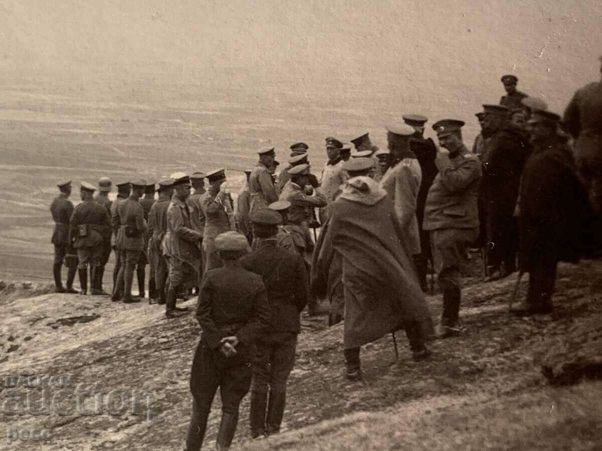 Delivery of "They are listening to the result of the machine gun fire" PSV old photo Delivery of "They are listening to the result of the machine gun fire" PSV old photo