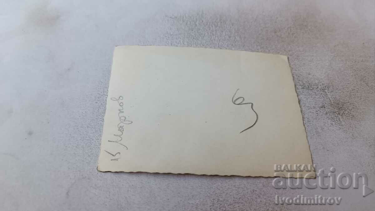 Photo Young men and young girls on the beach with price 1.65 BGN | € 0.84 Photo Young men and young girls on the beach with price 1.65 BGN | € 0.84