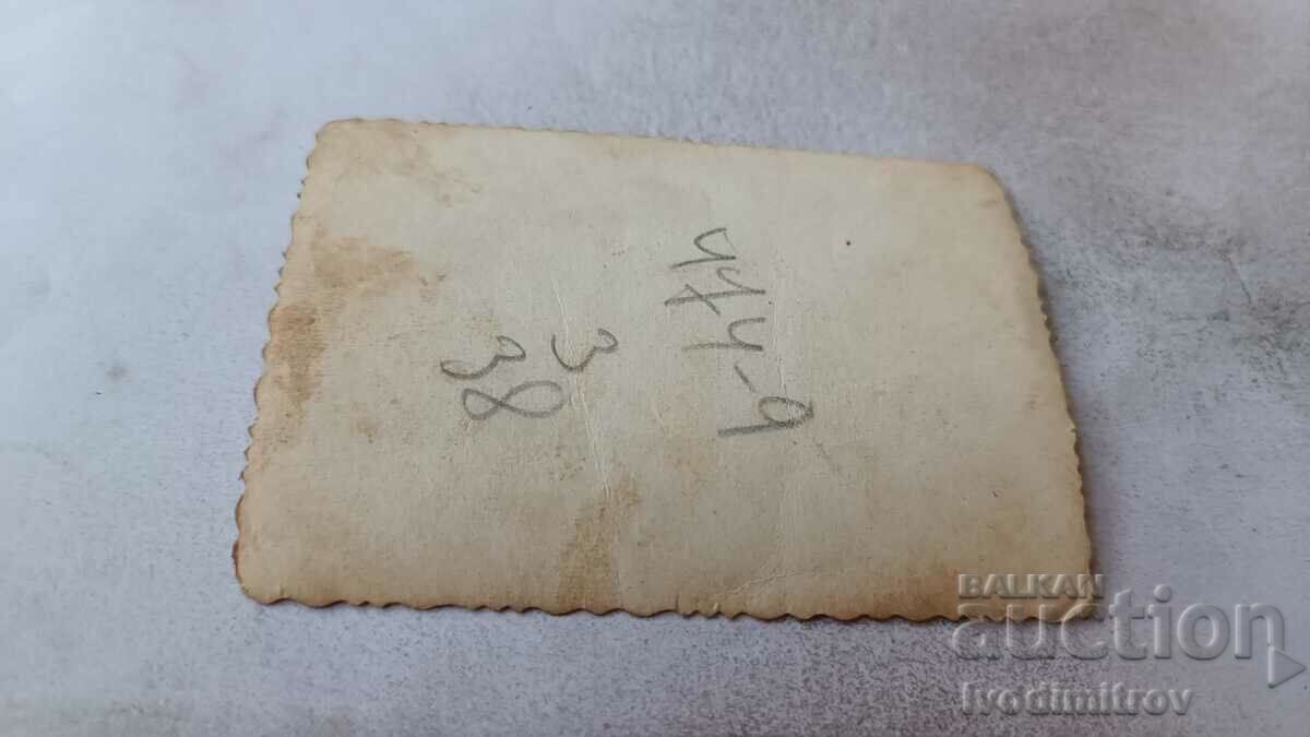 Photo Sofia Three young women and a boy on a walk with price 2.35 BGN | € 1.20 Photo Sofia Three young women and a boy on a walk with price 2.35 BGN | € 1.20