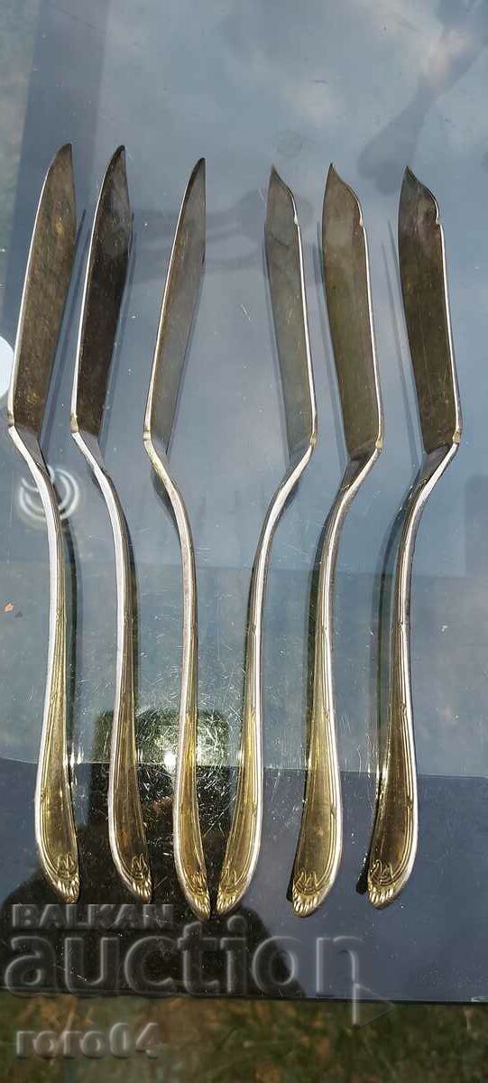 Auction FISH KNIFE - 6 PCS - BROGGI ITALY Auction FISH KNIFE - 6 PCS - BROGGI ITALY