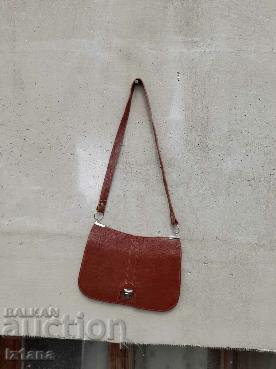 Стара Дамска кожена чанта Балкан