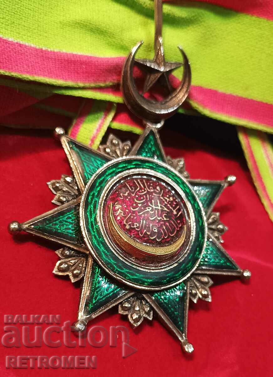 Delivery of Turkish Order "Osmanie" III, rank of neck. Delivery of Turkish Order "Osmanie" III, rank of neck.