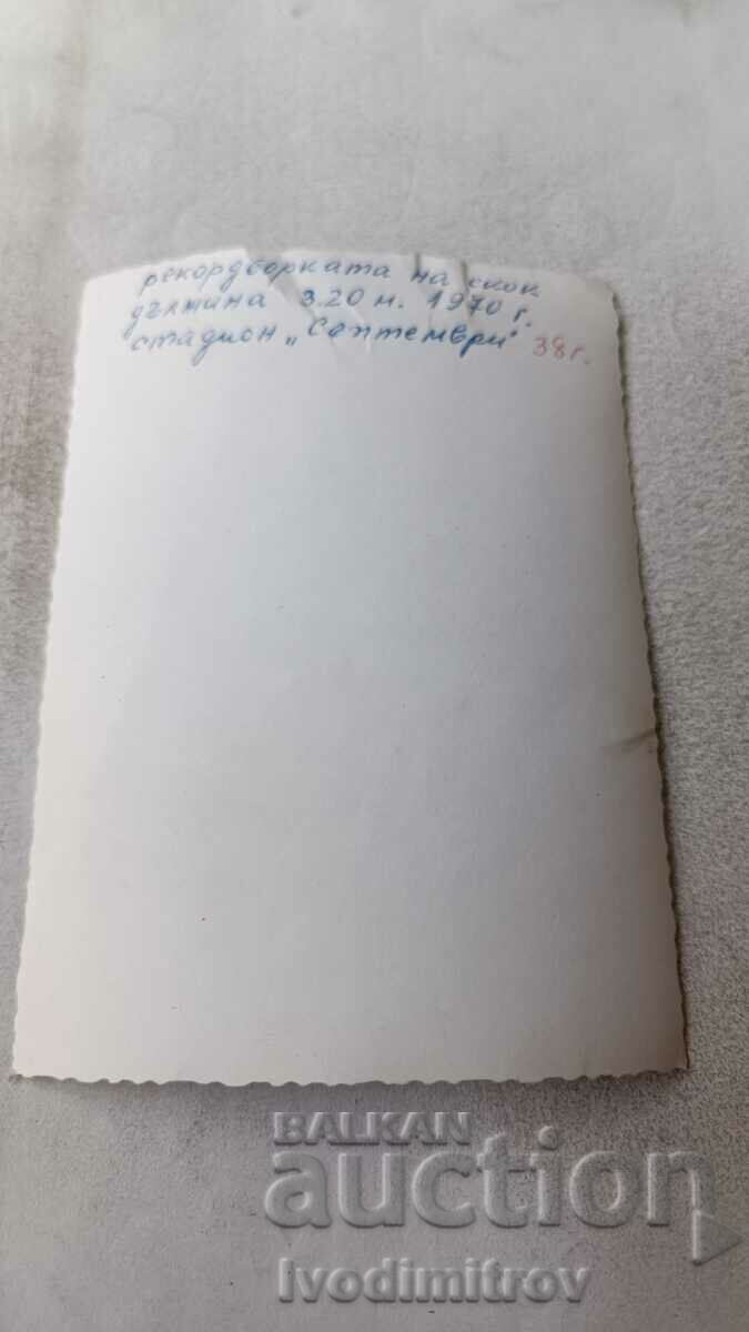 Foto Sofia, deținătoarea recordului de sărituri în lungime la Septemvri cu preț € 1.71 | 3.34 BGN