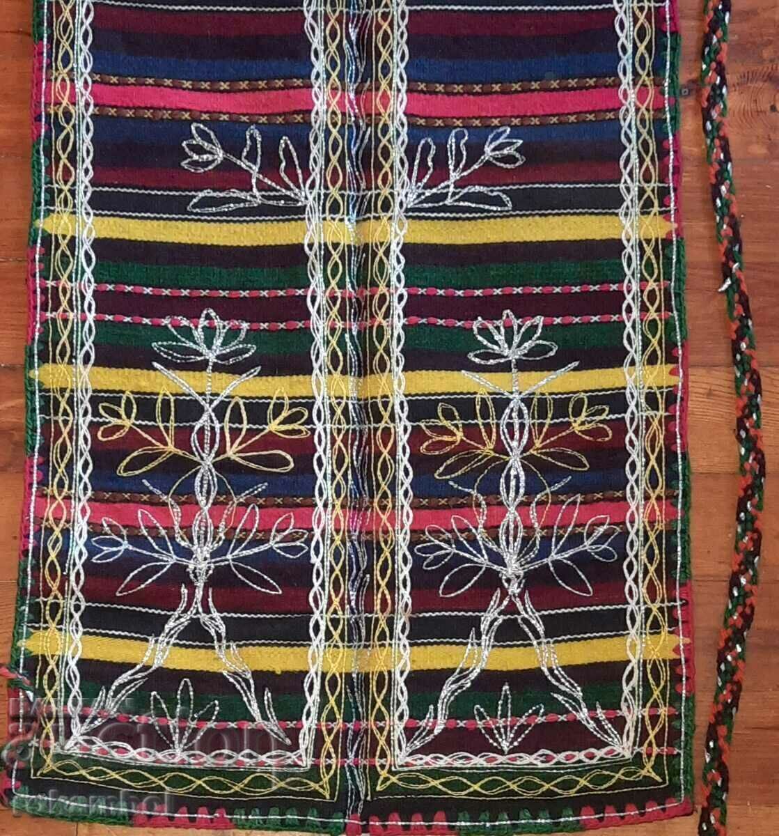 Sorț autentic țesut manual cu preț € 77.00 | 150.60 BGN