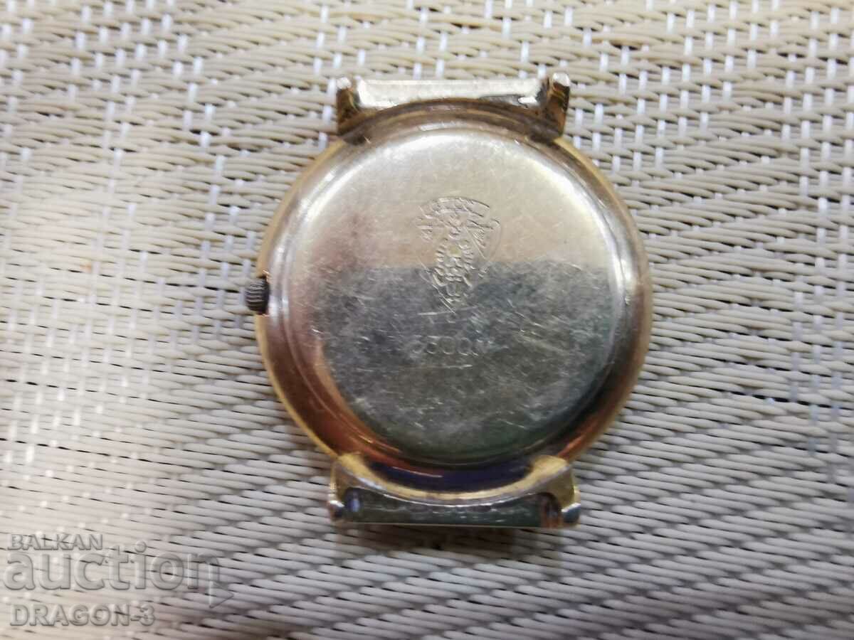 Auction GOLDEN GUCCI Auction GOLDEN GUCCI