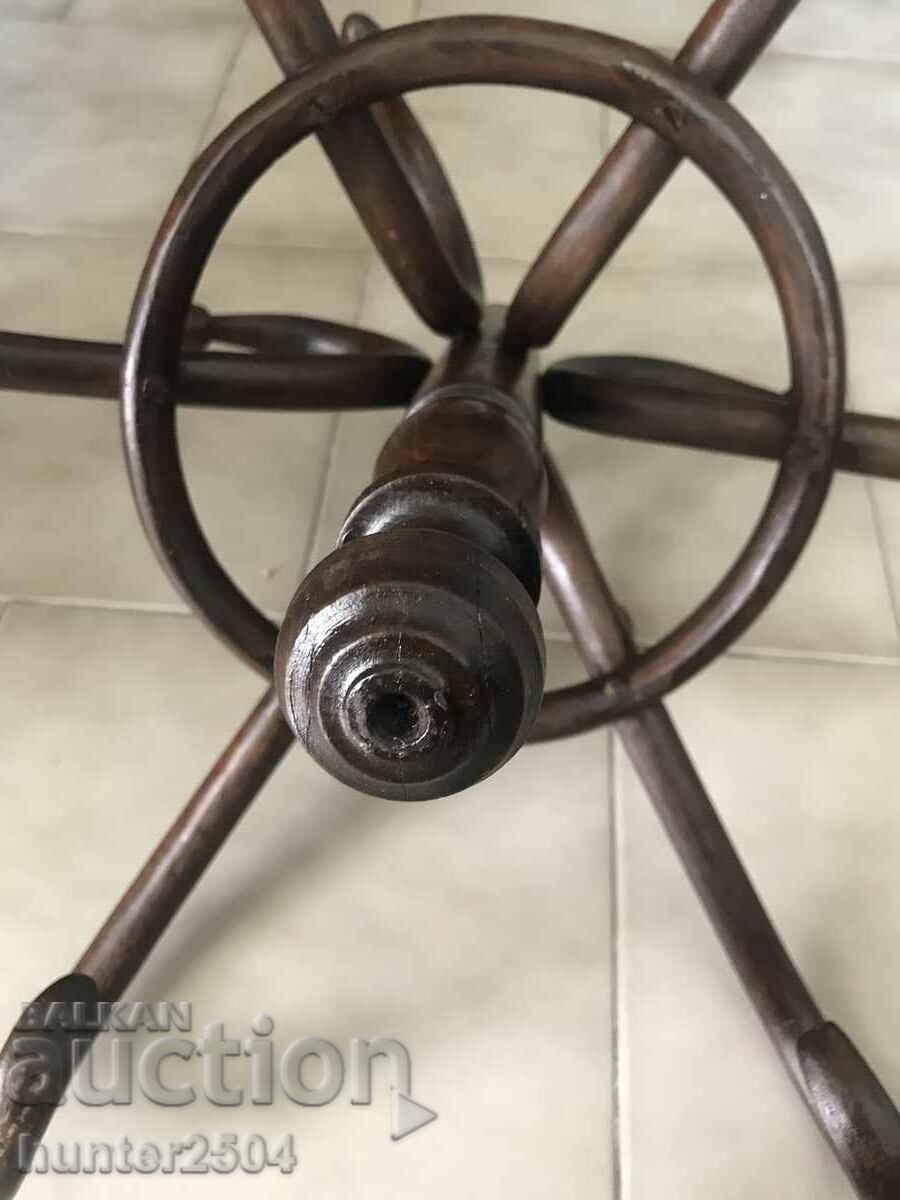 Auction Head from an old hanger-60 cm Auction Head from an old hanger-60 cm