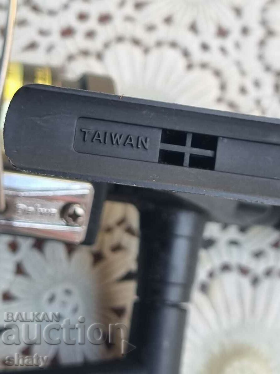 Delivery of Fishing reel. Daiwa