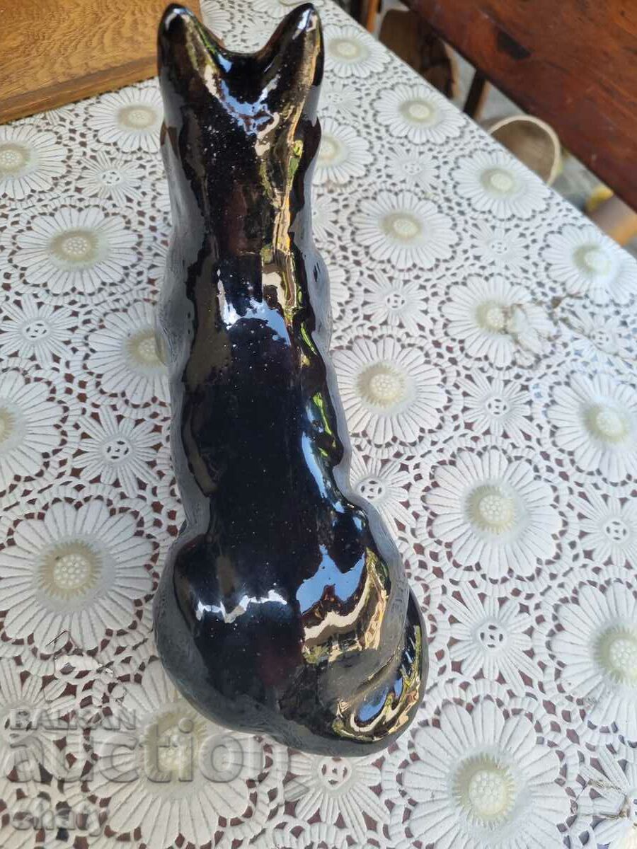 Delivery of BG ceramics. Dog Delivery of BG ceramics. Dog