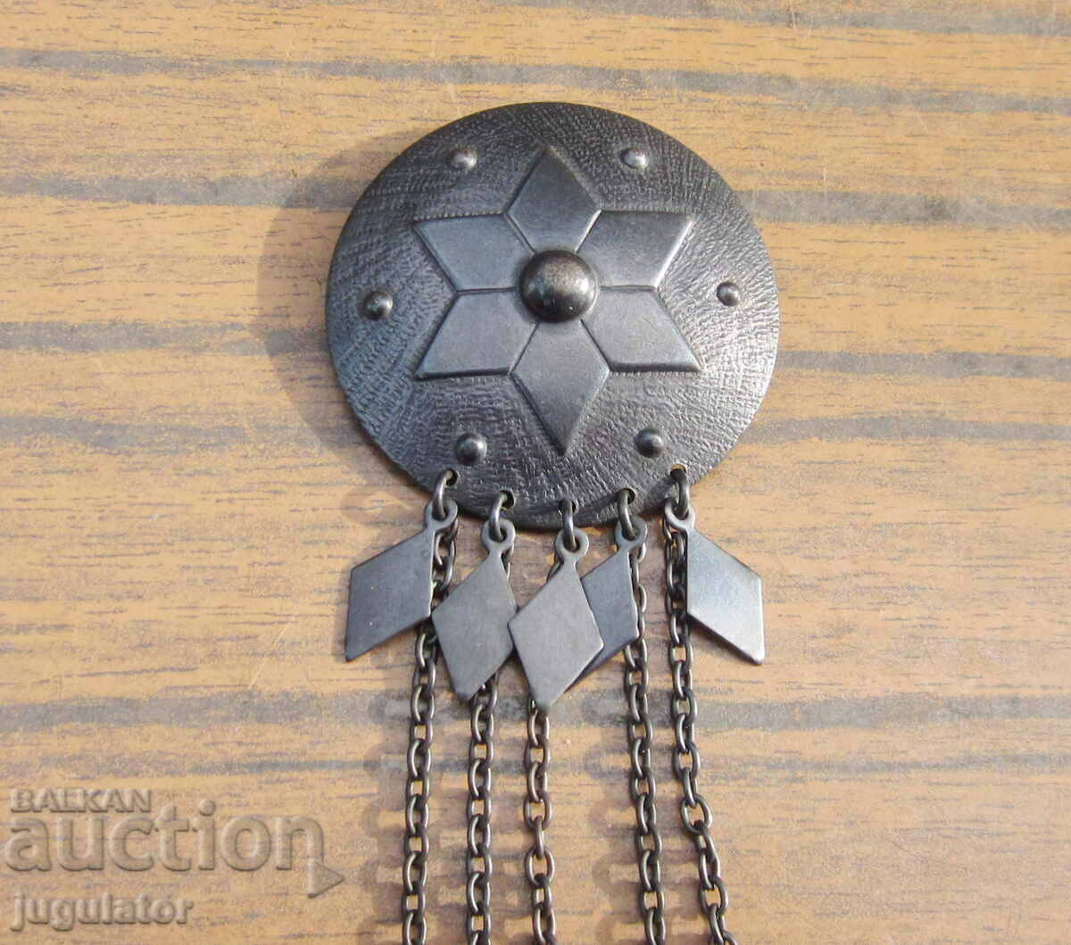 old Bulgarian ethnographic folk jewelry is twinkling with a needle with price 25.00 BGN | € 12.78 old Bulgarian ethnographic folk jewelry is twinkling with a needle with price 25.00 BGN | € 12.78