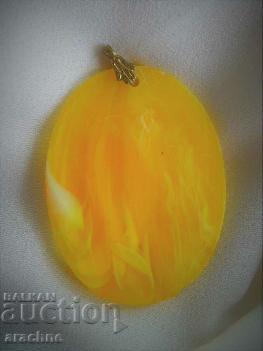 Delivery of Large Royal Amber Locket Delivery of Large Royal Amber Locket