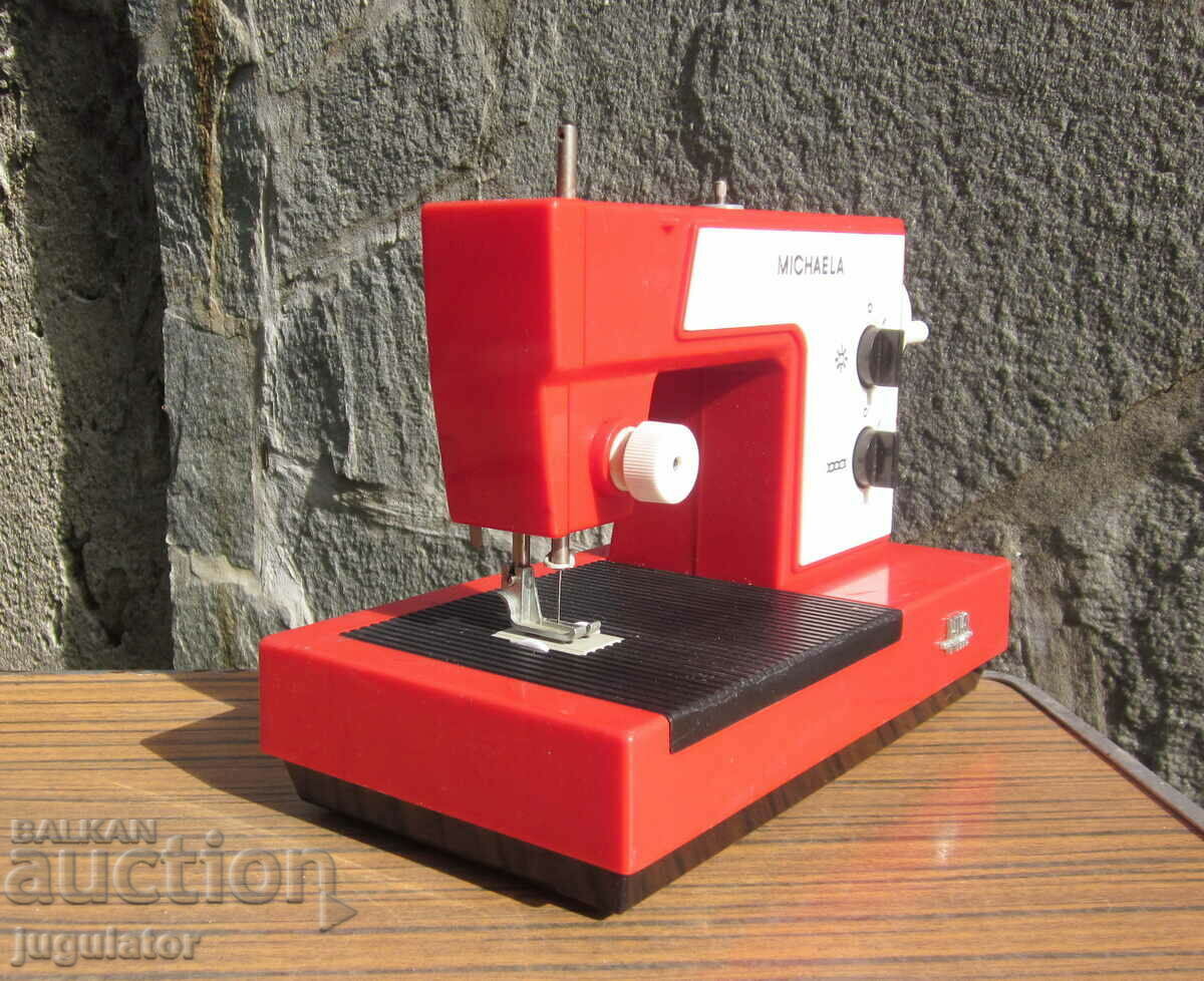 Auction old German children's toy piko sewing machine Auction old German children's toy piko sewing machine