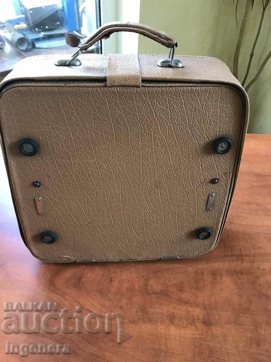 Delivery of TYPEWRITER MECHANICAL YUGOSLAVIA SERBIAN COLLECTIBLE Delivery of TYPEWRITER MECHANICAL YUGOSLAVIA SERBIAN COLLECTIBLE