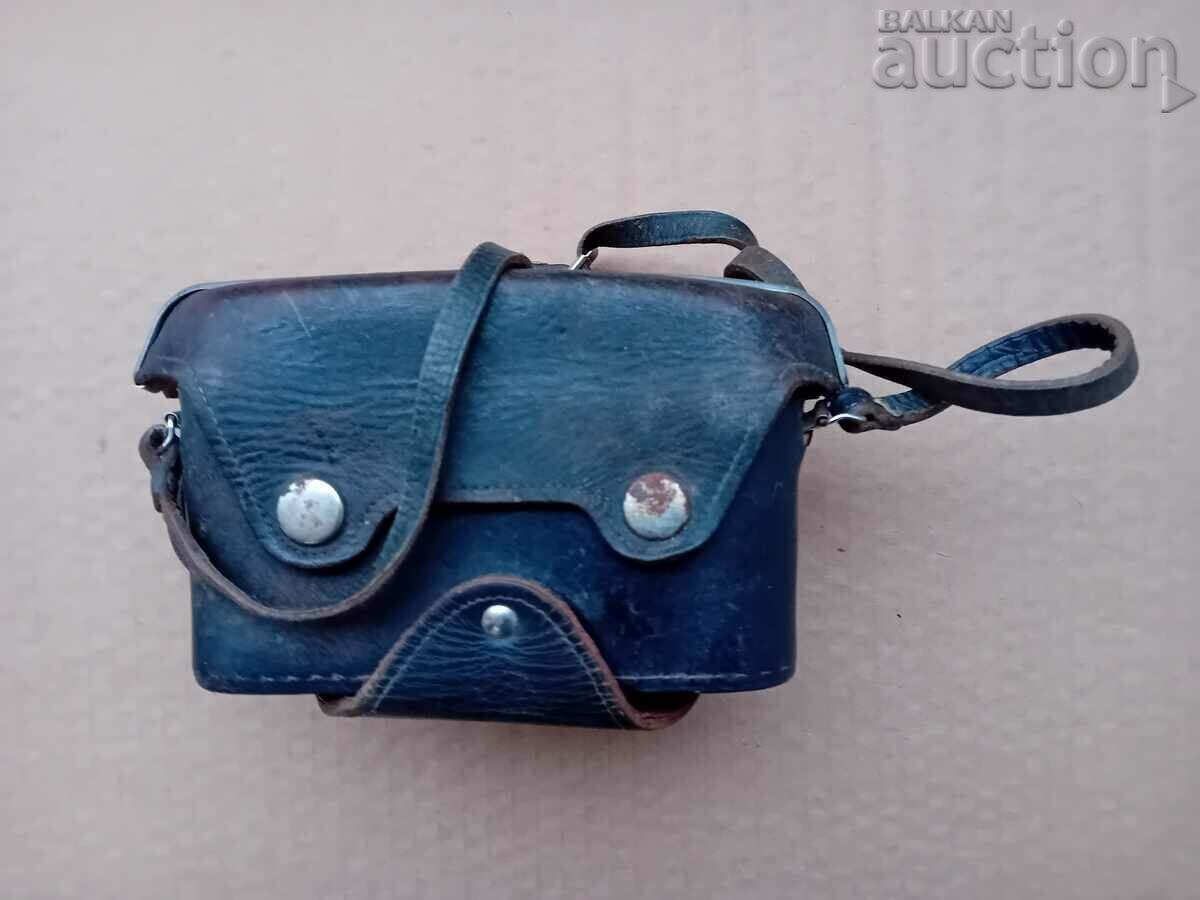 KIEV Helios 103 retro vintage camera USSR with price 55.00 BGN | € 28.12 KIEV Helios 103 retro vintage camera USSR with price 55.00 BGN | € 28.12